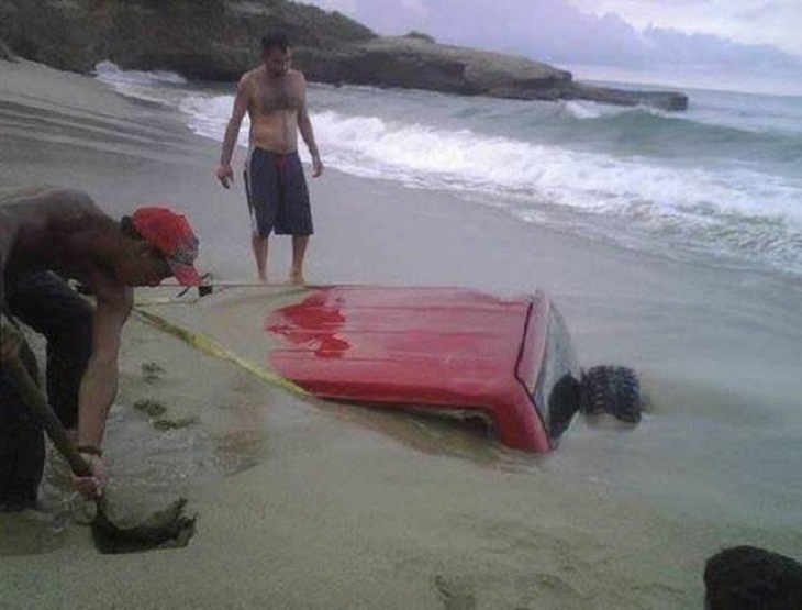 Driving Fails, beach