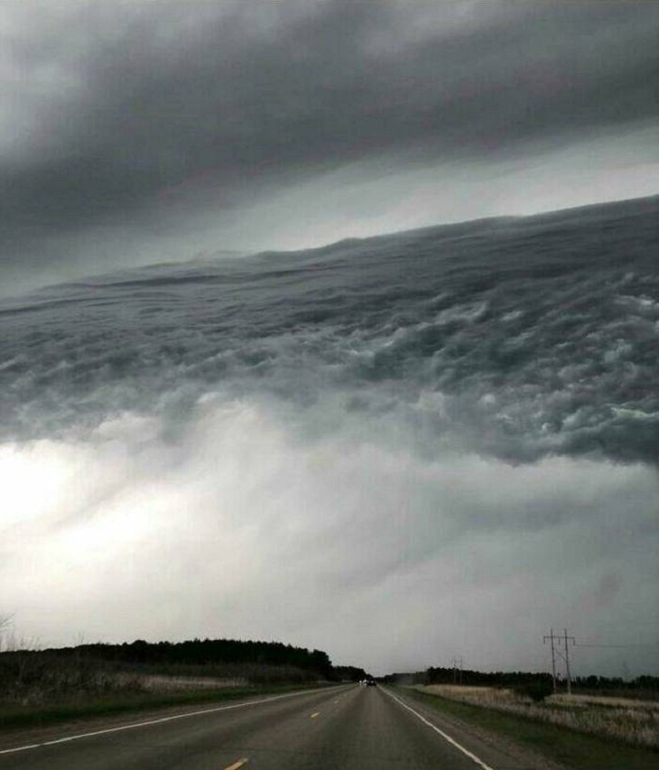 Confusing Perspective Images, clouds 