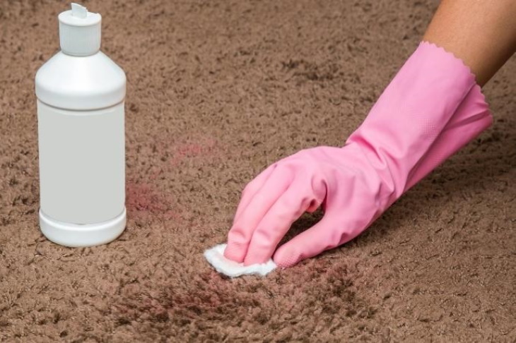 How to Remove Nail Polish cleaning a carpet