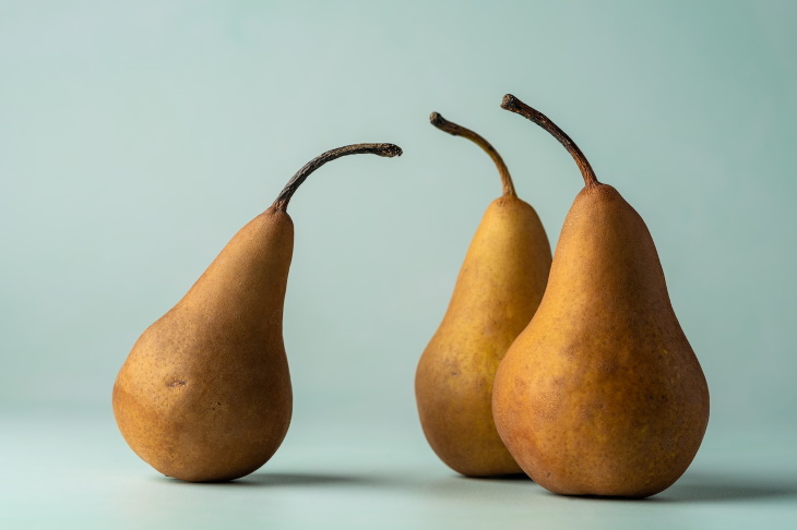 Filling Fruit Pears