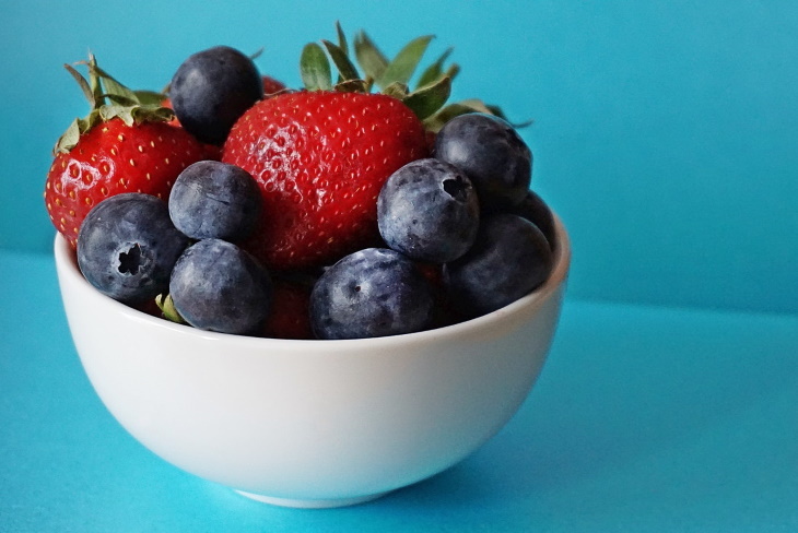 Filling Fruit Berries