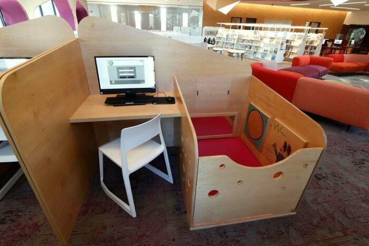 Positive Architecture library carrel for parent and child