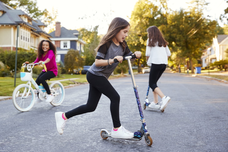 Annoying  neighbors  kids in the street