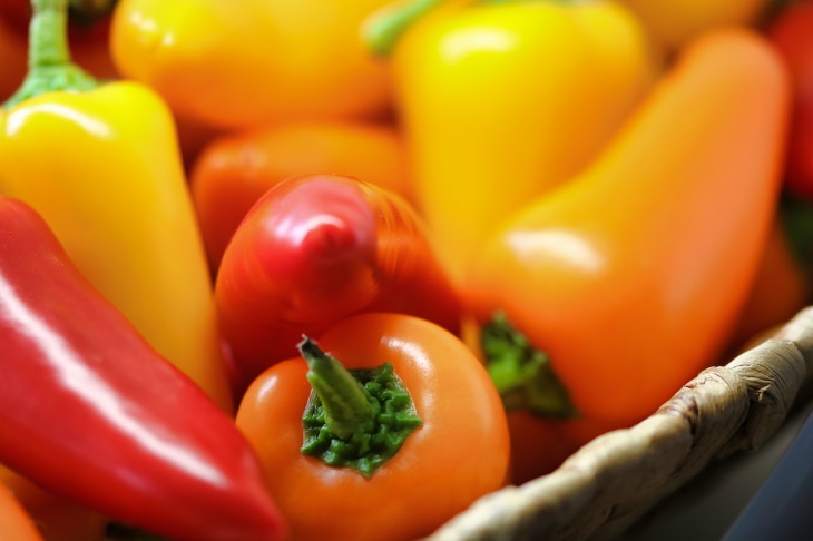Foods for Cataract Prevention bell peppers
