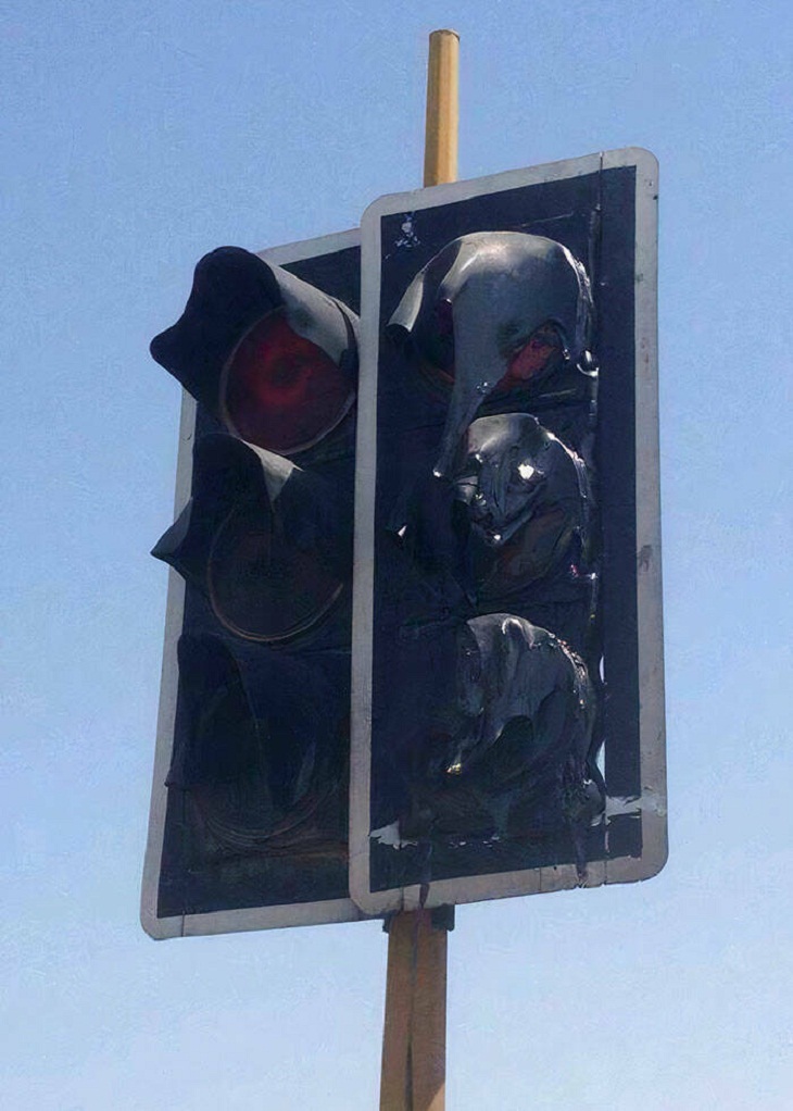 Heatwaves, traffic lights