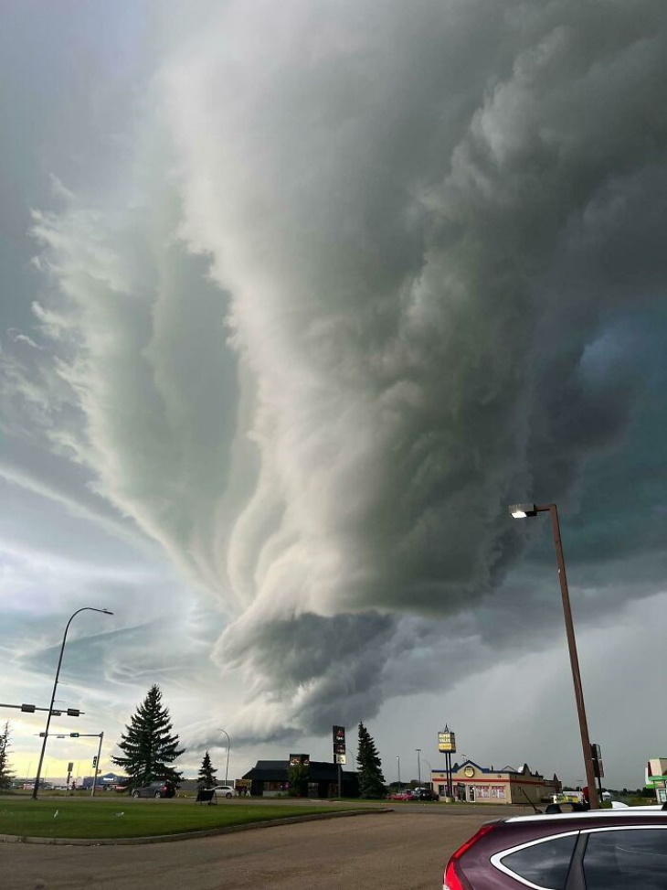 Photos of Storms Wetaskiwin, Alberta