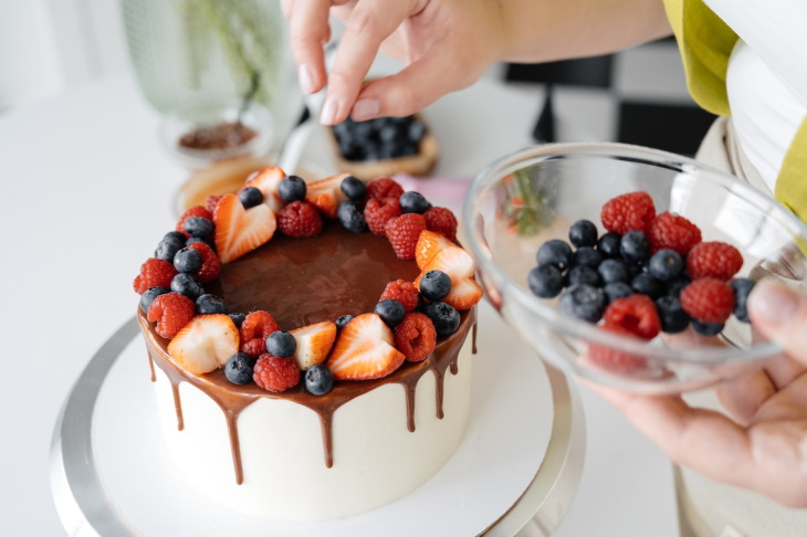 Make Box Cake Look and Taste Homemade fruit toppings
