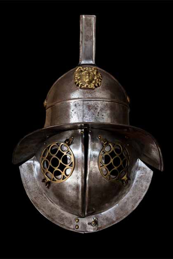 ancient helmets - 3. Murmillo gladiator helmet