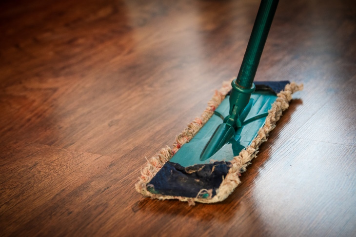 Removing Scratches on Wood mopping floor