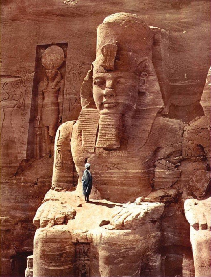 History in Pictures, temple of Abu Simbel