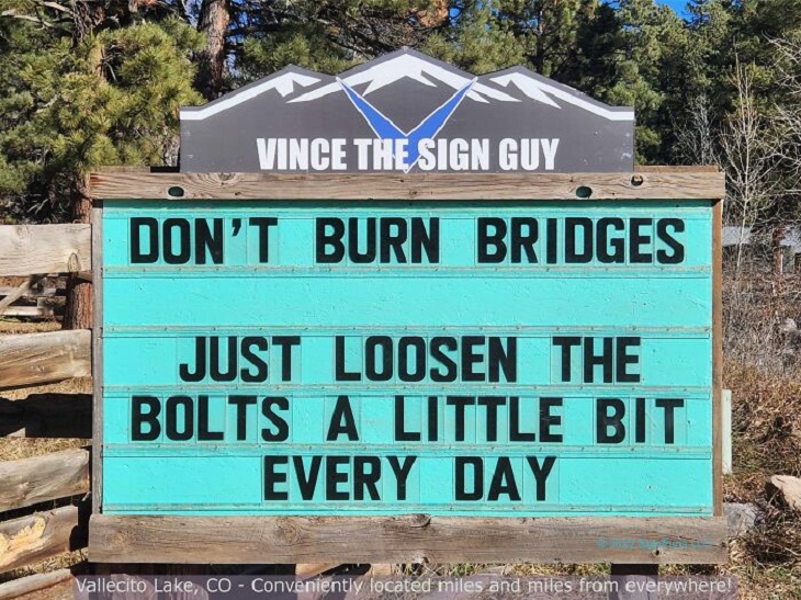 Hilarious Roadside Signs, bridges