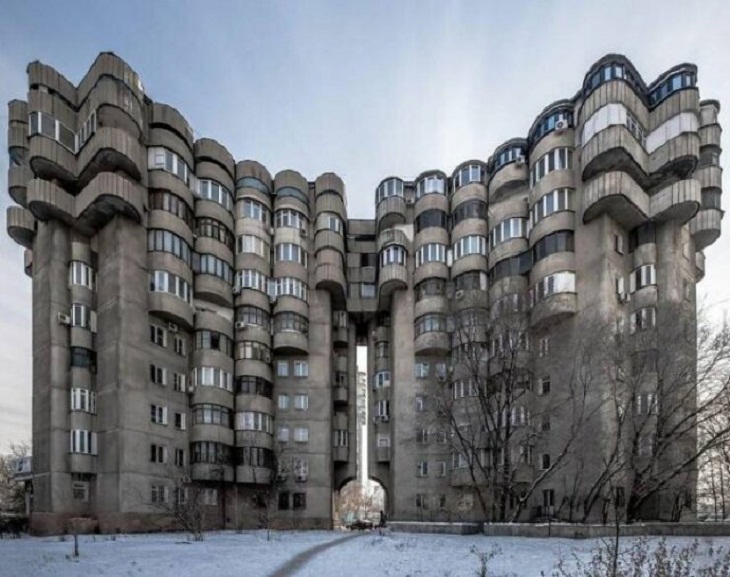 Unusual Buildings, Aul Residential Complex