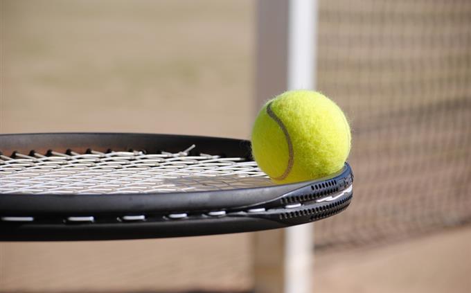 General knowledge trivia test: racket and tennis ball
