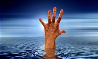 Adventure Test: Hand of a Drowning Man
