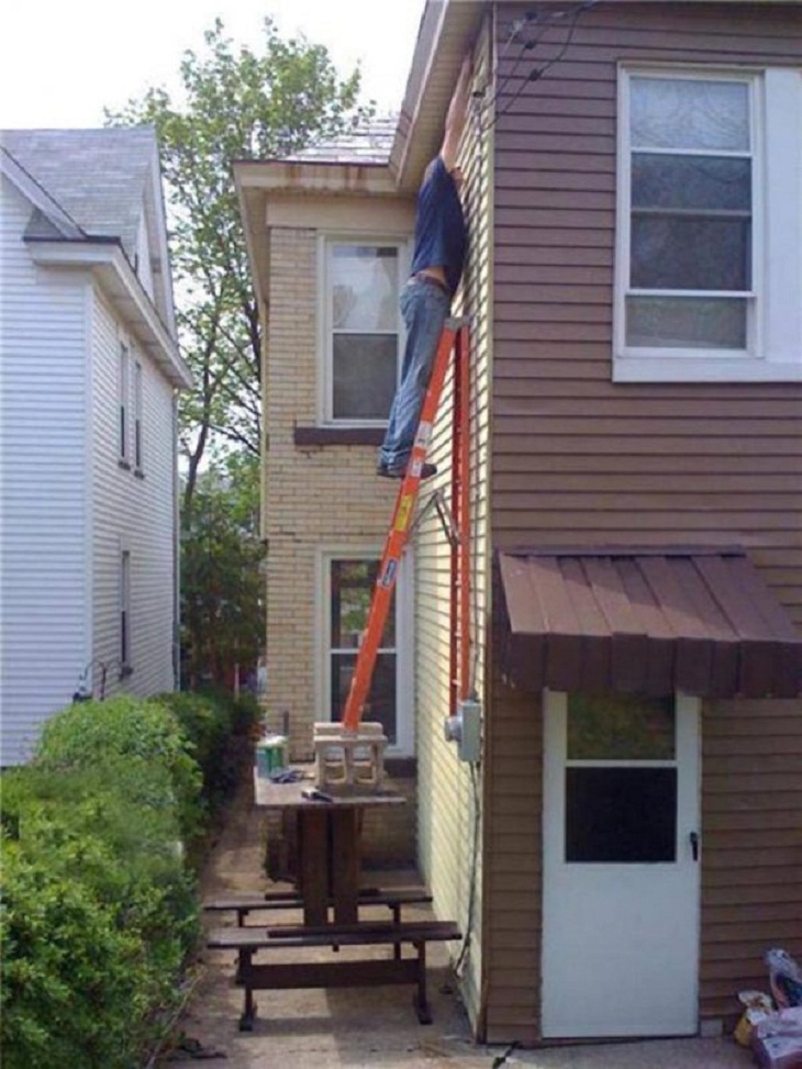 Safety Fails, ladder