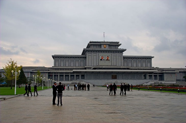 Far East Castles: Kumsusan Palace, Pyongyang, North Korea