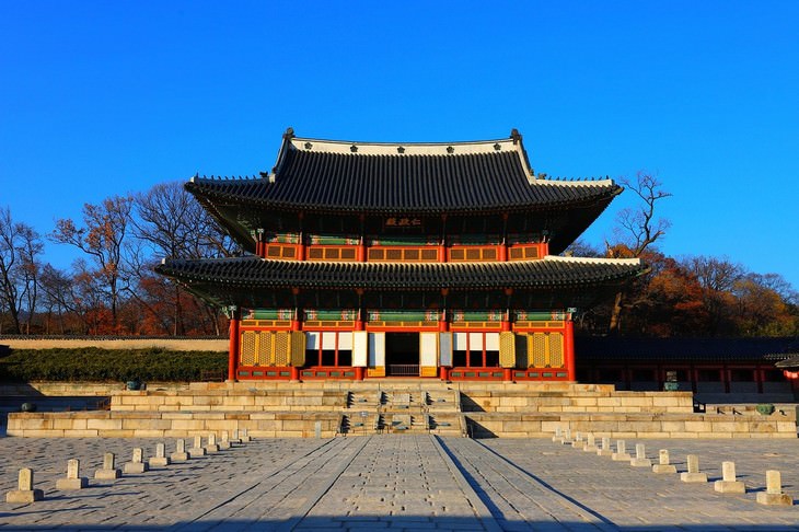 Far East Castles: Changdeokgung Palance, Seoul, South Korea