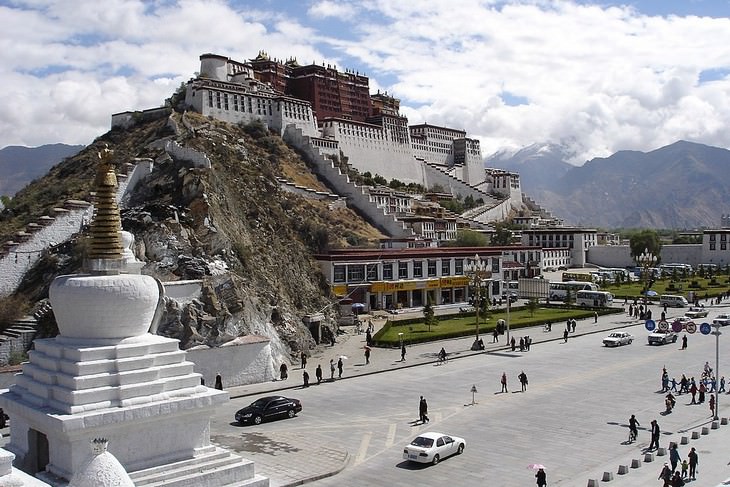 Far East Castles: Potala Palace, Lhasa, Tibet