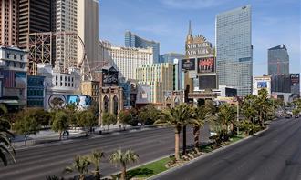 Test which car is suitable for you to drive: road in Las Vegas