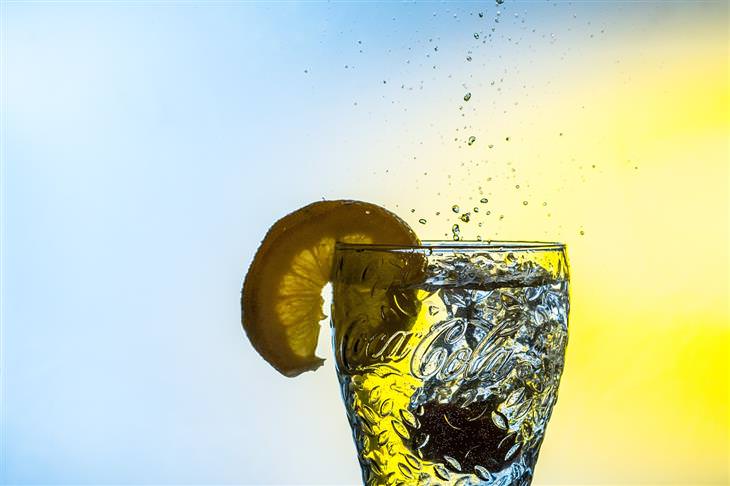 food for seniors water with lemon