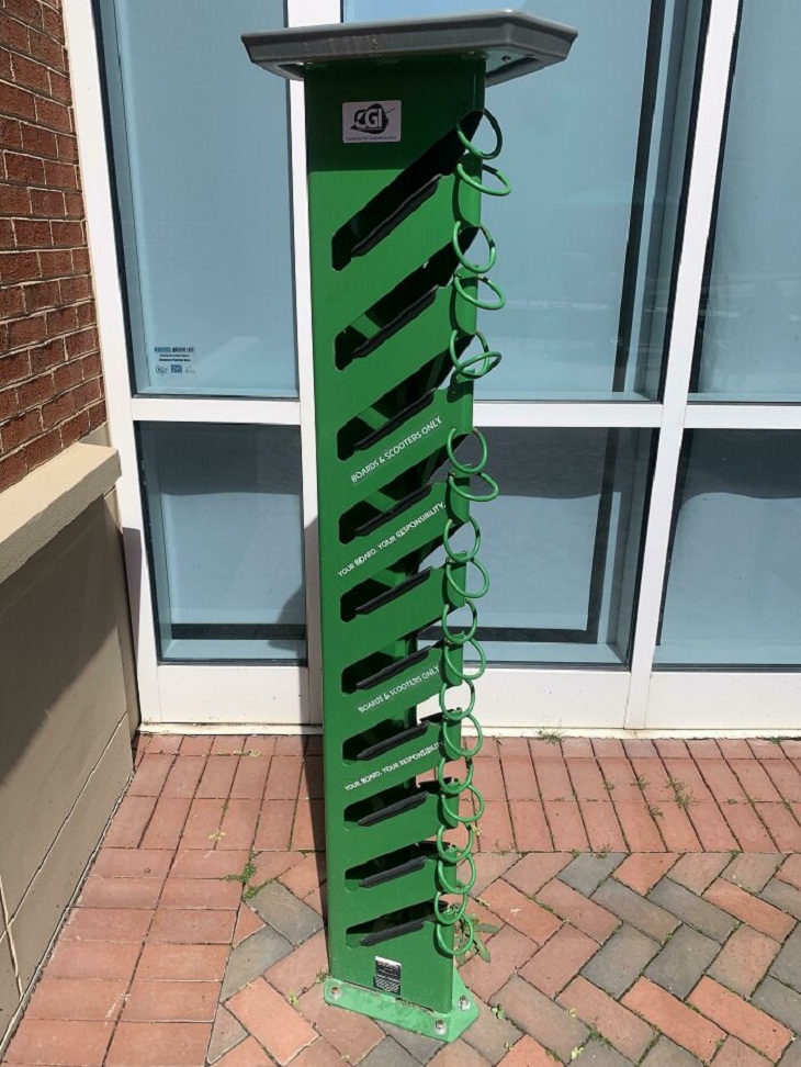 Smart Urban Planning, Rack for locking up skateboards and scooters