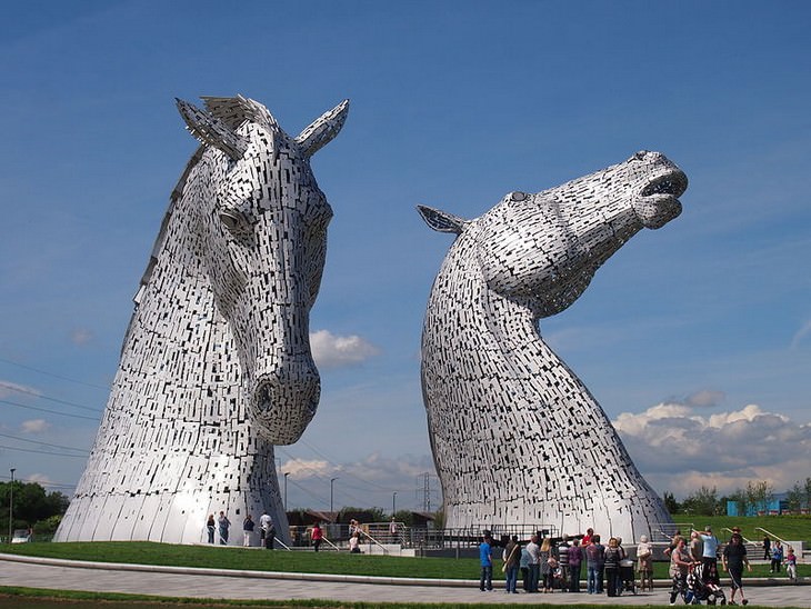 פסלי חיות מפורסמים מסביב לעולם: הקלפיז, פאלקירק סקוטלנד