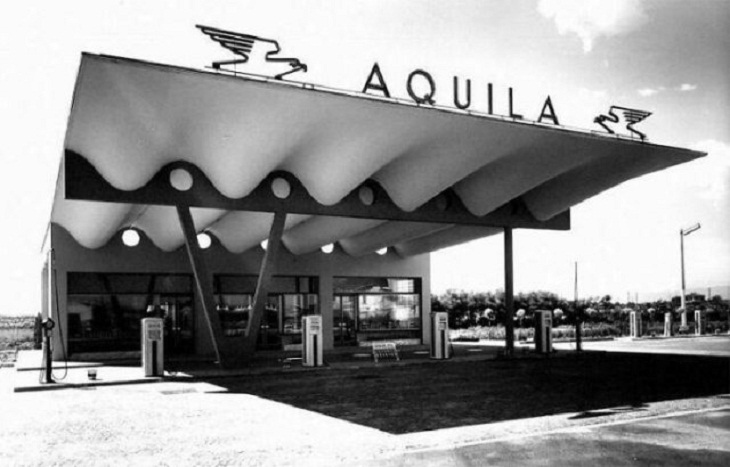 20th Century Architectural Designs, Aquila Service Station