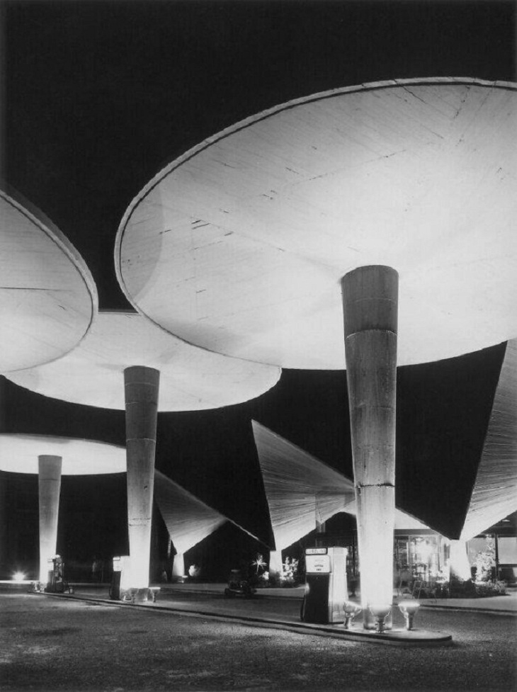 20th Century Architectural Designs, Oliva Service Station