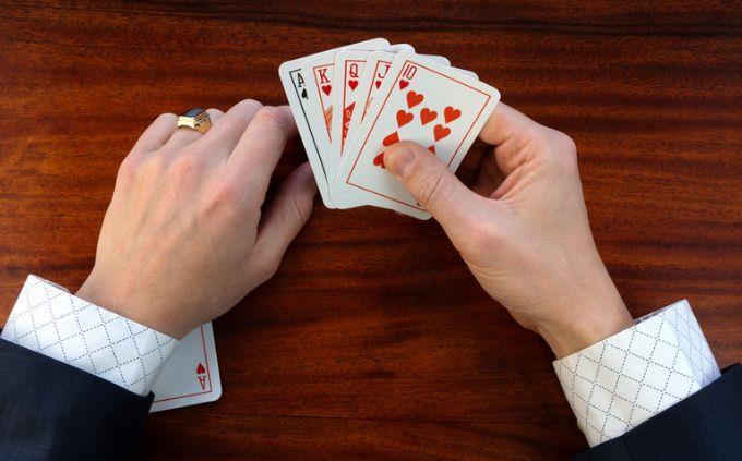 Are you a liar: a card cheat