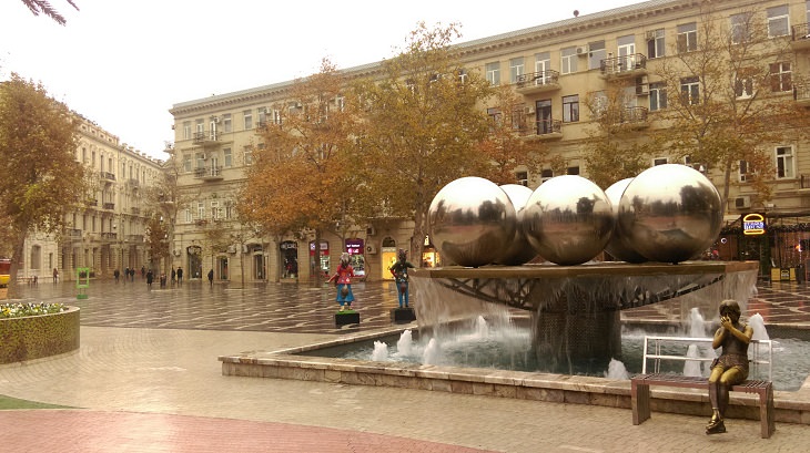 Praça das Fontes