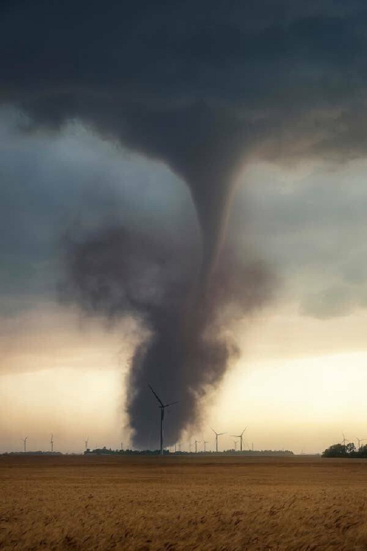  Cool and Interesting Things, tornado 