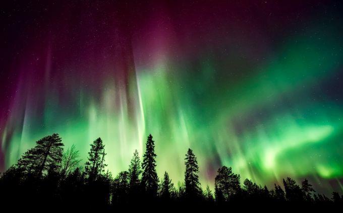 Which natural phenomenon reflects who you are: the Northern Lights