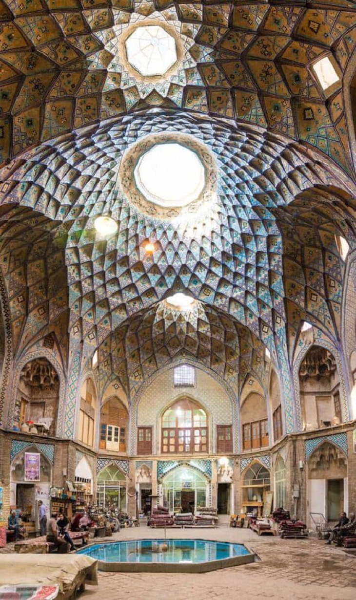  Wonders of Archaeology & Architecture, Bazaar of Kashan