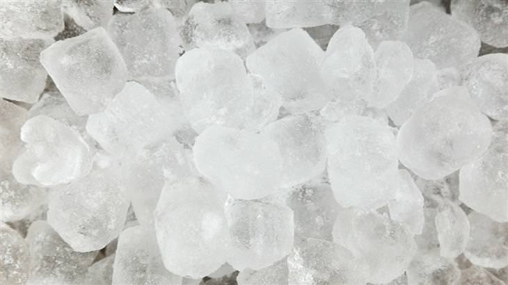 ice cubes transparent