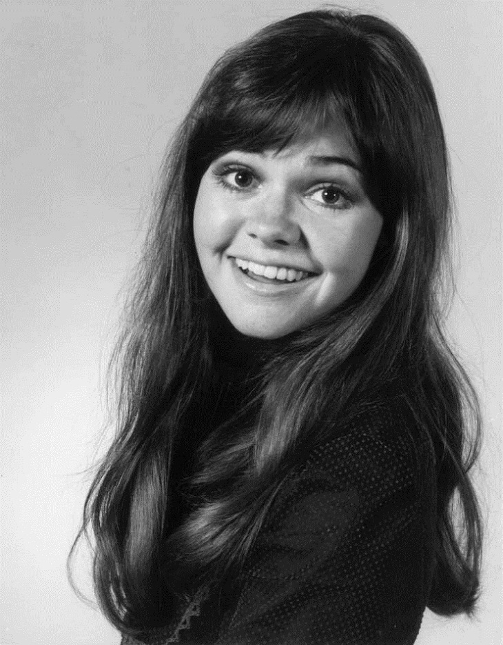 Female Actors Then Vs Now, Sally Field at age 18 in 1964