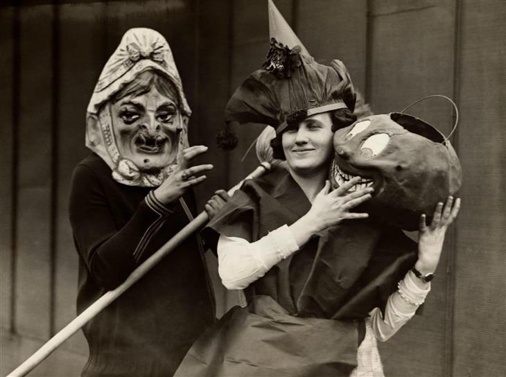 Vintage Halloween Pics 