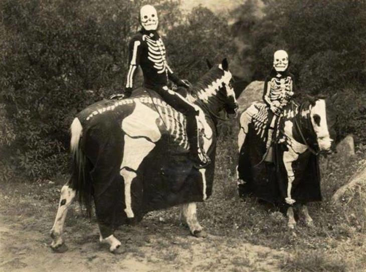 Vintage Halloween Pics 