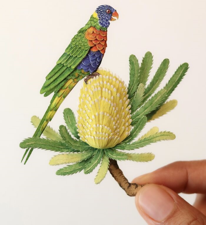 Tiny and realistic paper birds