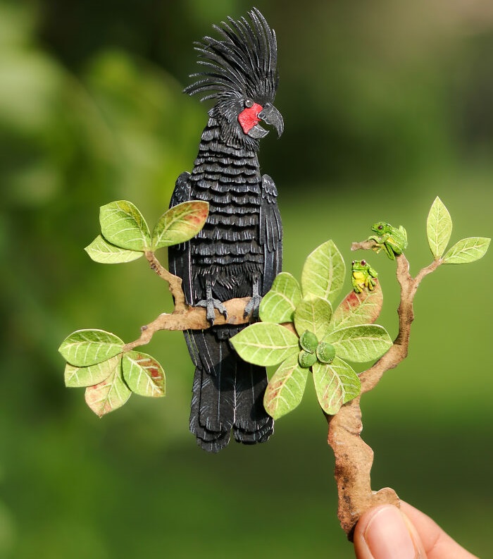 Tiny and realistic paper birds