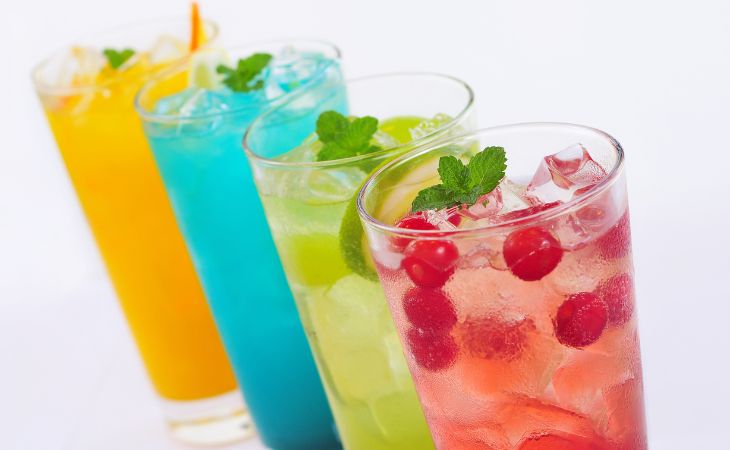 Drinks that increase and decrease stroke risk: Fruit and fizzy drinks