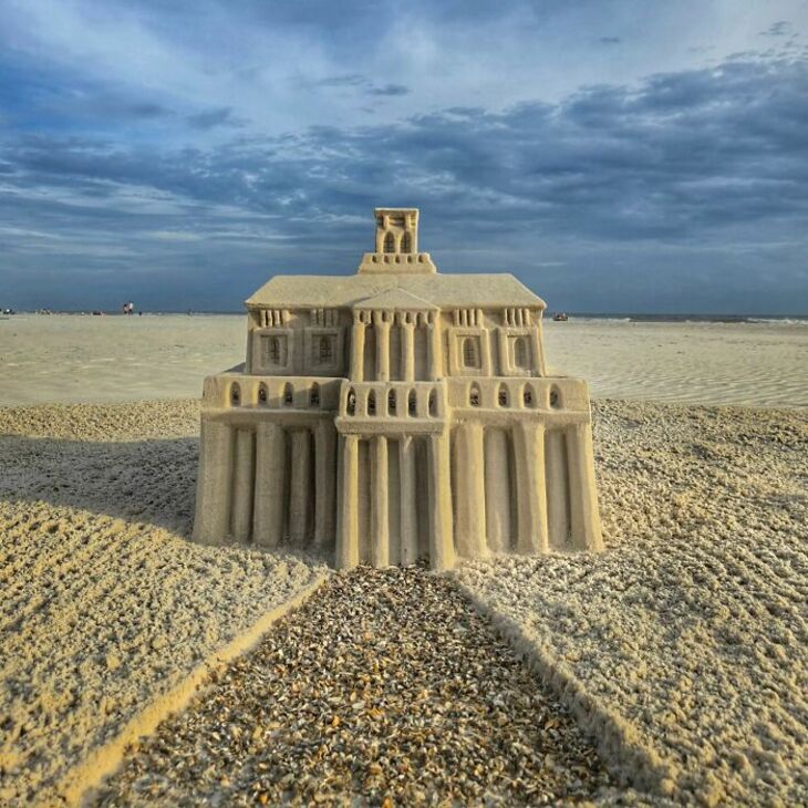 sand sculptures 