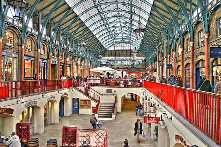 Most beautiful neighborhoods in Europe: Covent Garden Market