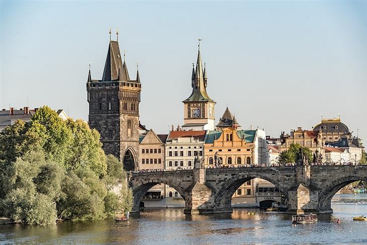 Most beautiful neighborhoods in Europe: Bridge in Old Town, Prague