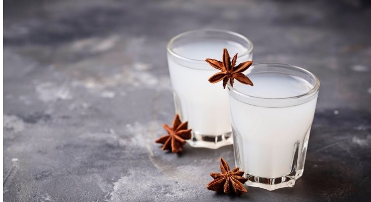 Health benefits of alcoholic beverages: 2 shots of arak with star anise