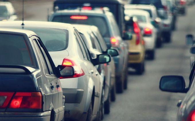 Are you an attentive or talkative person: traffic jam