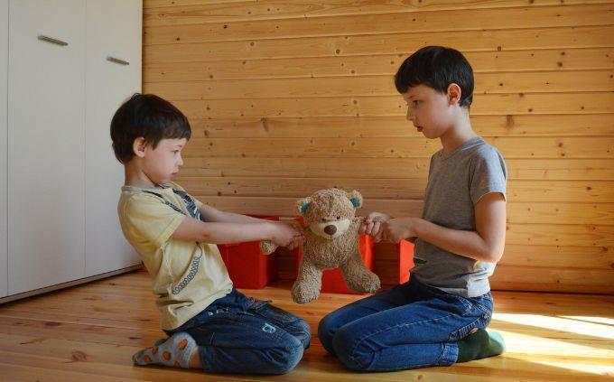 Are you an attentive or talkative person: many children on a doll