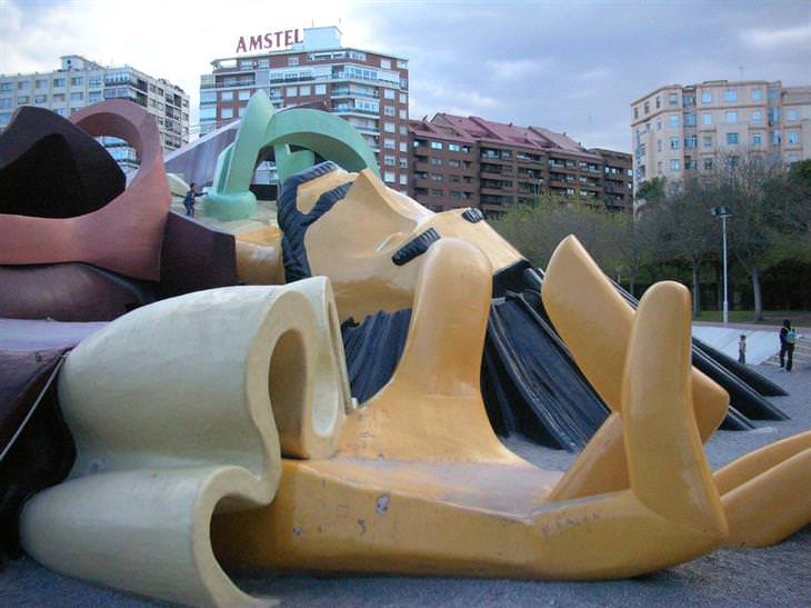 Recommended attractions in Valencia: Gulliver Park