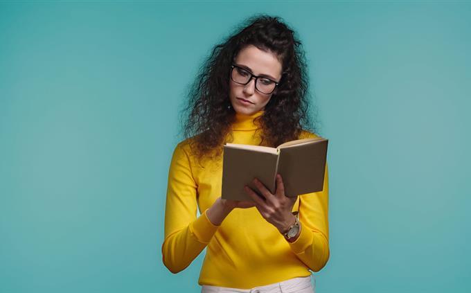 The color intelligence test: A woman reads a book