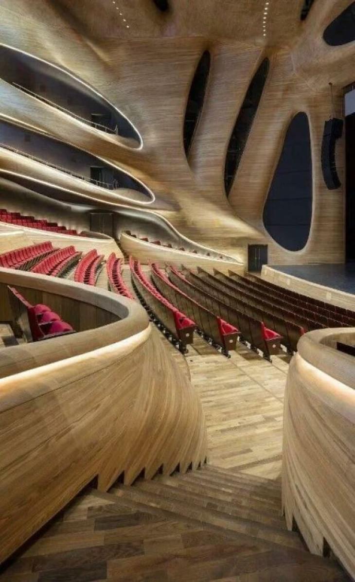 מבנים אדריכליים מרשימים מרחבי העולם: בית האופרה הארבין