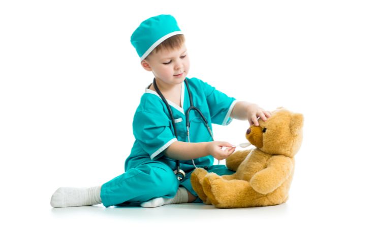 child in doctor's costume